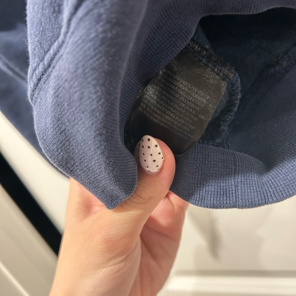 TNF Boys Navy Hoodie size small or 6 - Picture 5 of 5